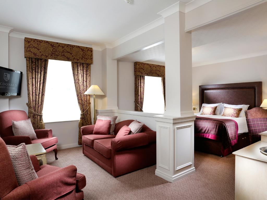 Macdonald Kilhey Court Hotel Wigan Habitación foto