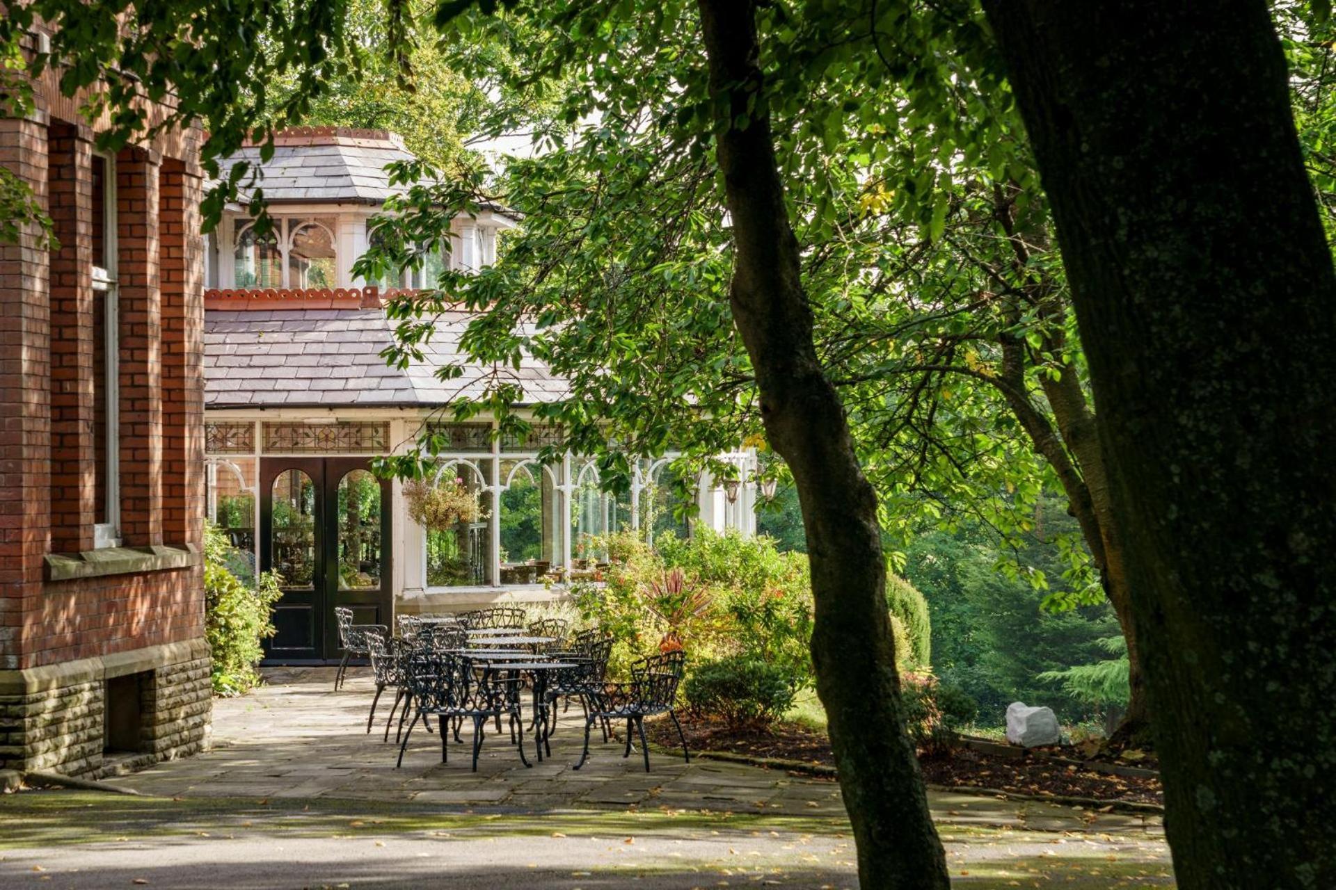 Macdonald Kilhey Court Hotel Wigan Exterior foto
